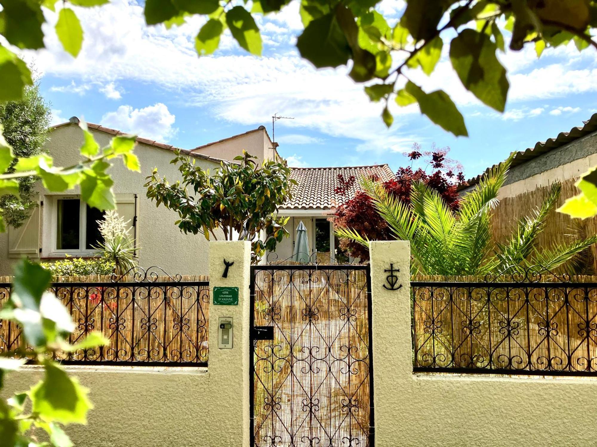 Gite L'Oliveraie D'Aniane 2 Personnes Luaran gambar